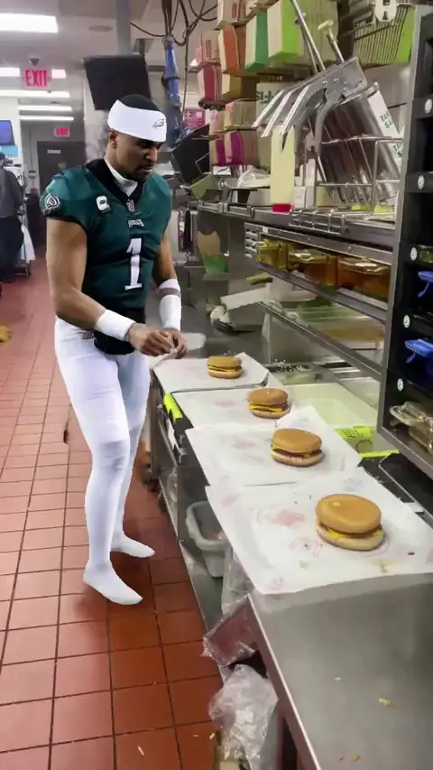 Mcdonald Making Burger — meme template
