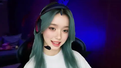 GG frickenn EZ — meme template